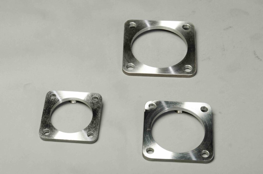 Exhaust flanges